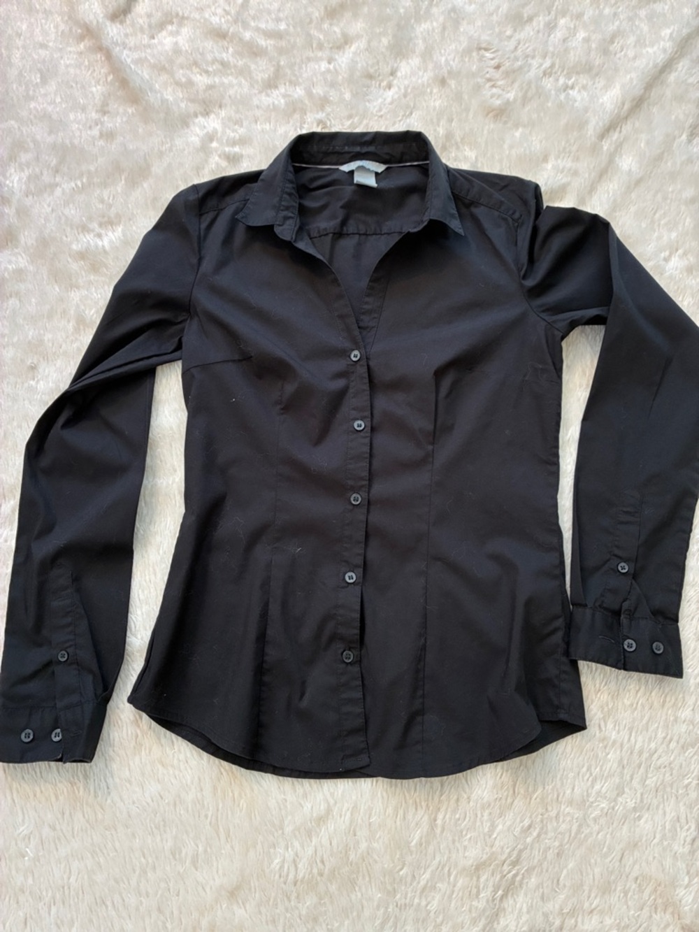 H&M Black Long Sleeve Button-Up Blouse